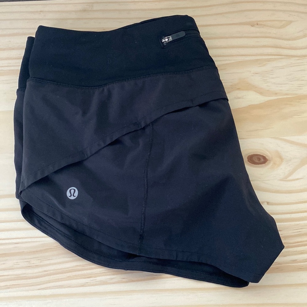 Lululemon Shorts size 8